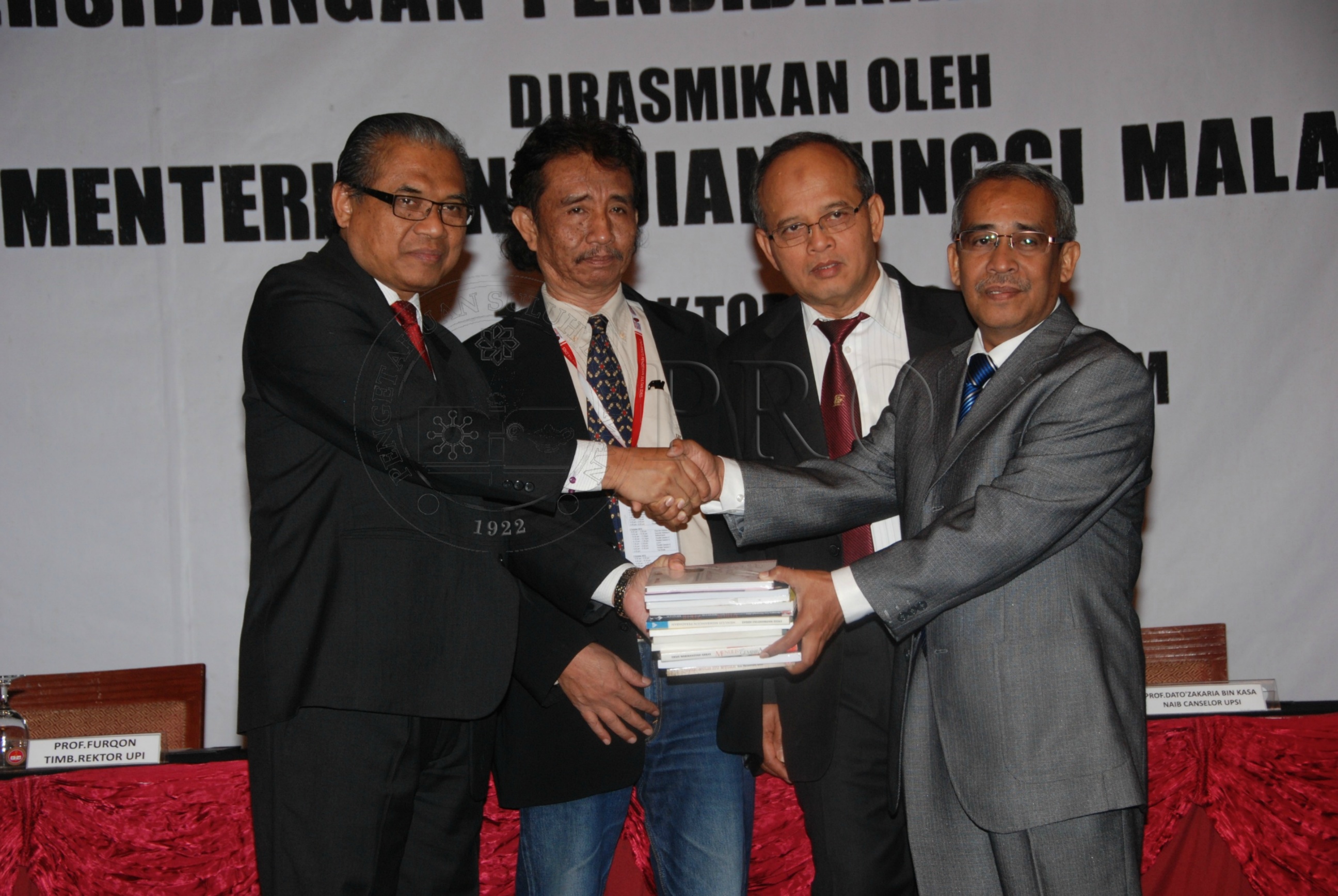 PRO 12 120 upi DSC 5970